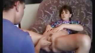Մեծ կրծքերով թխահեր  ...