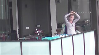 Կախված լինելով Airi  ...